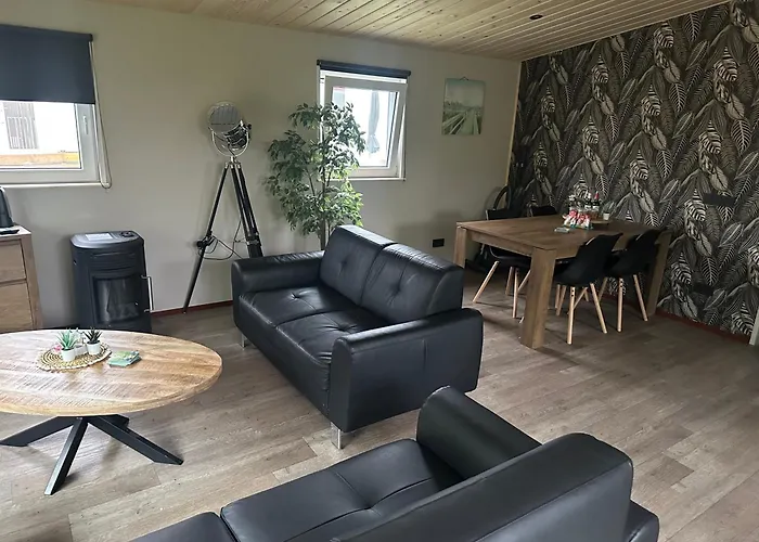 Bungalow Aan De Thoolse Kust
